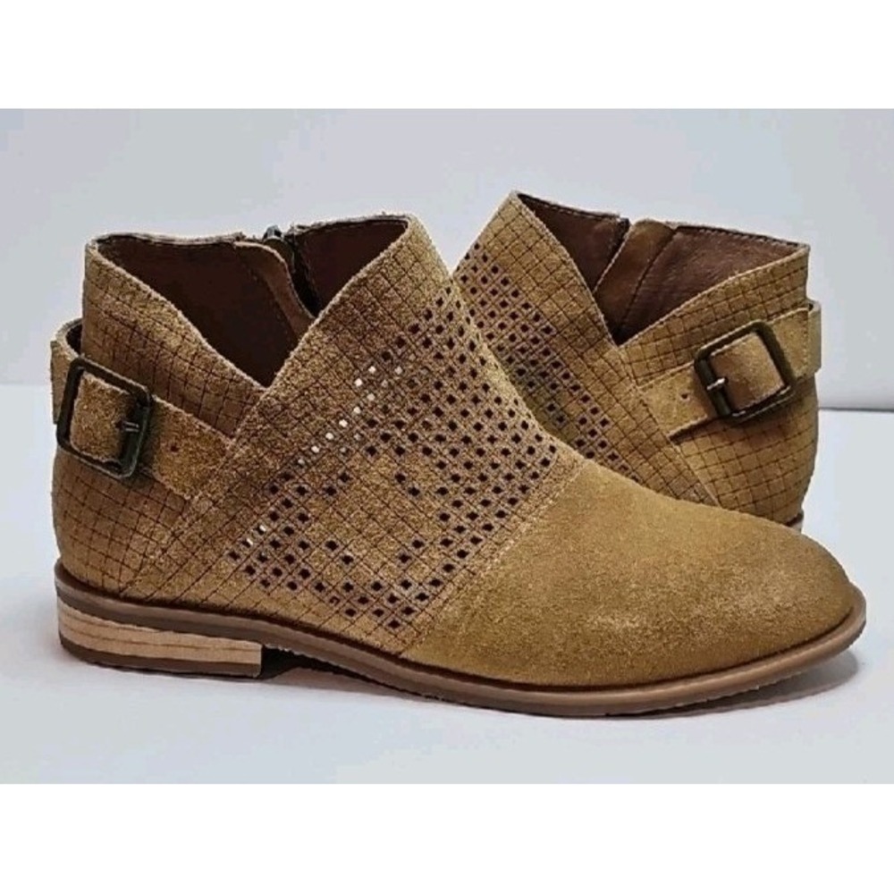 Antelope Suede Laser Cut Ankle Boots Buckle Side Zip Women Size 37